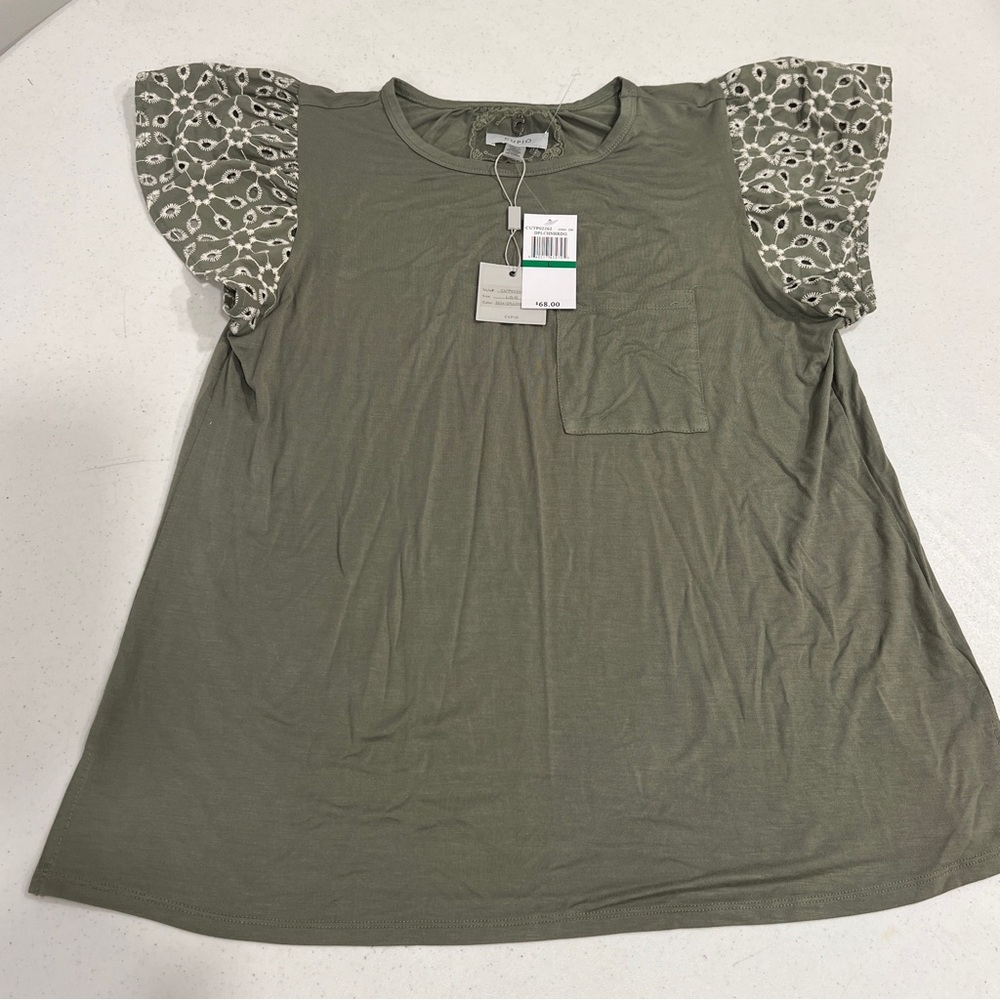 Cupio Olive Green Relaxed Fit Top SHIRT Eyelet Short Cap Sleeves NWT LARGE - Picture 1 of 7
